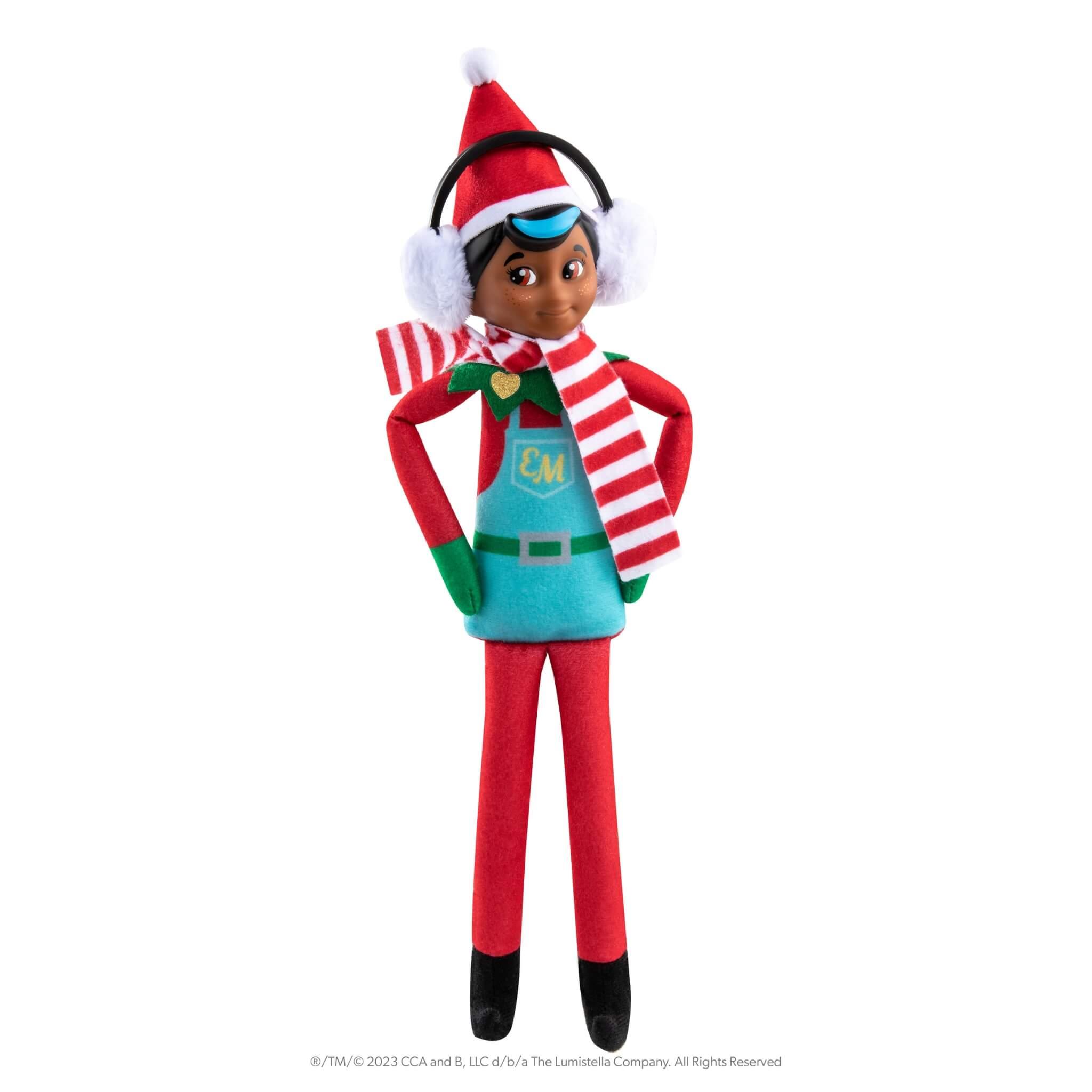  The Elf on the Shelf: A Christmas Tradition Girl Scout Elf  (Blue Eyed) with Claus Couture Collection Snowflake Skirt & Scarf Outfit :  Toys & Games